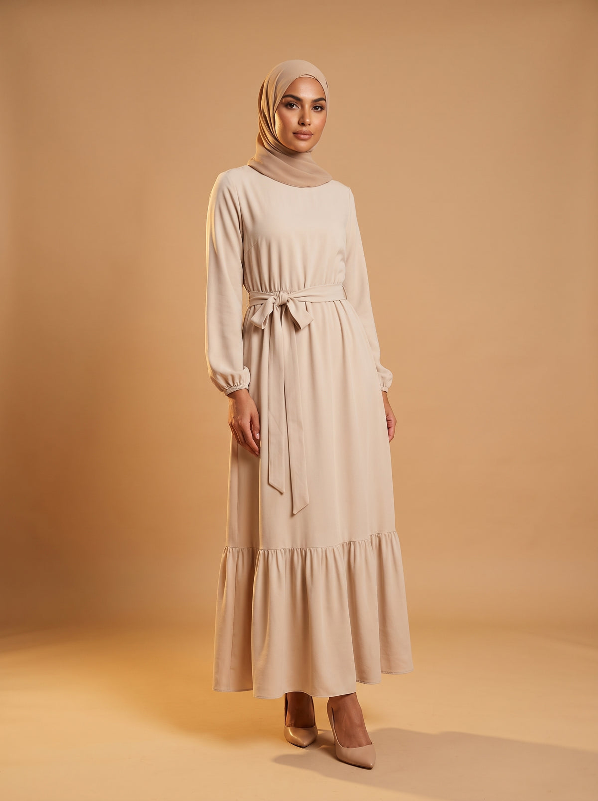 Belden Kuşaklı Elbise - Bej - Butik Dubai büyük beden elbise